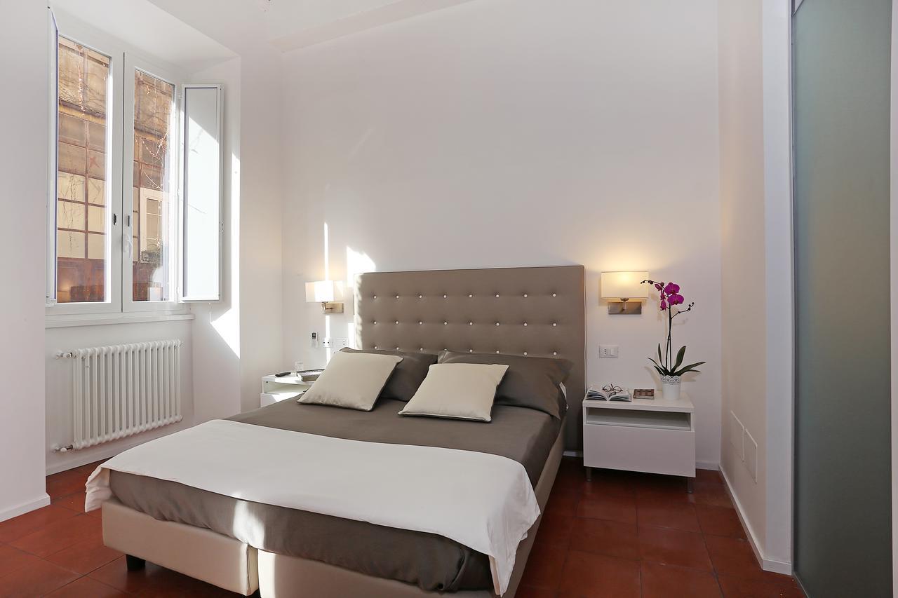 Bed and Breakfast Domus Croce à Rome Extérieur photo
