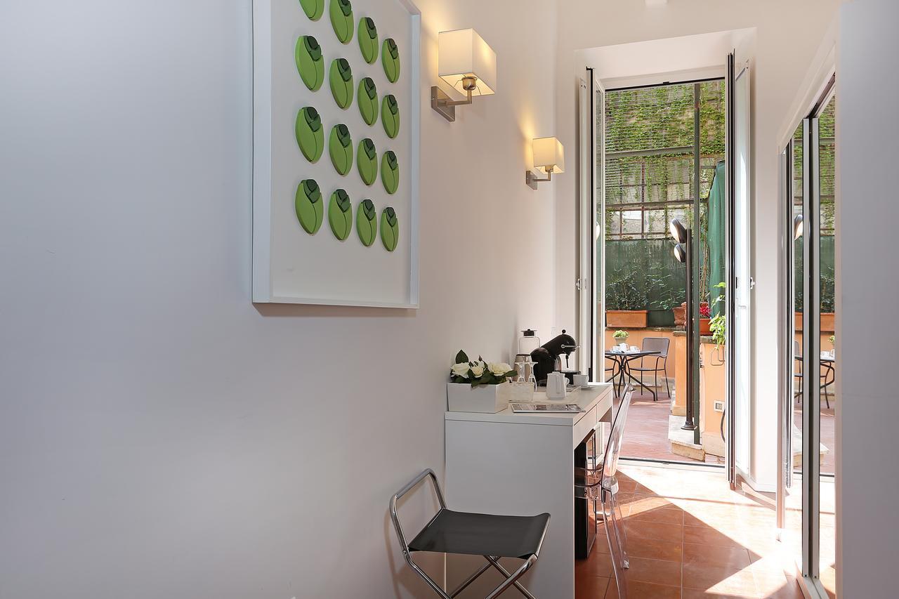 Bed and Breakfast Domus Croce à Rome Extérieur photo