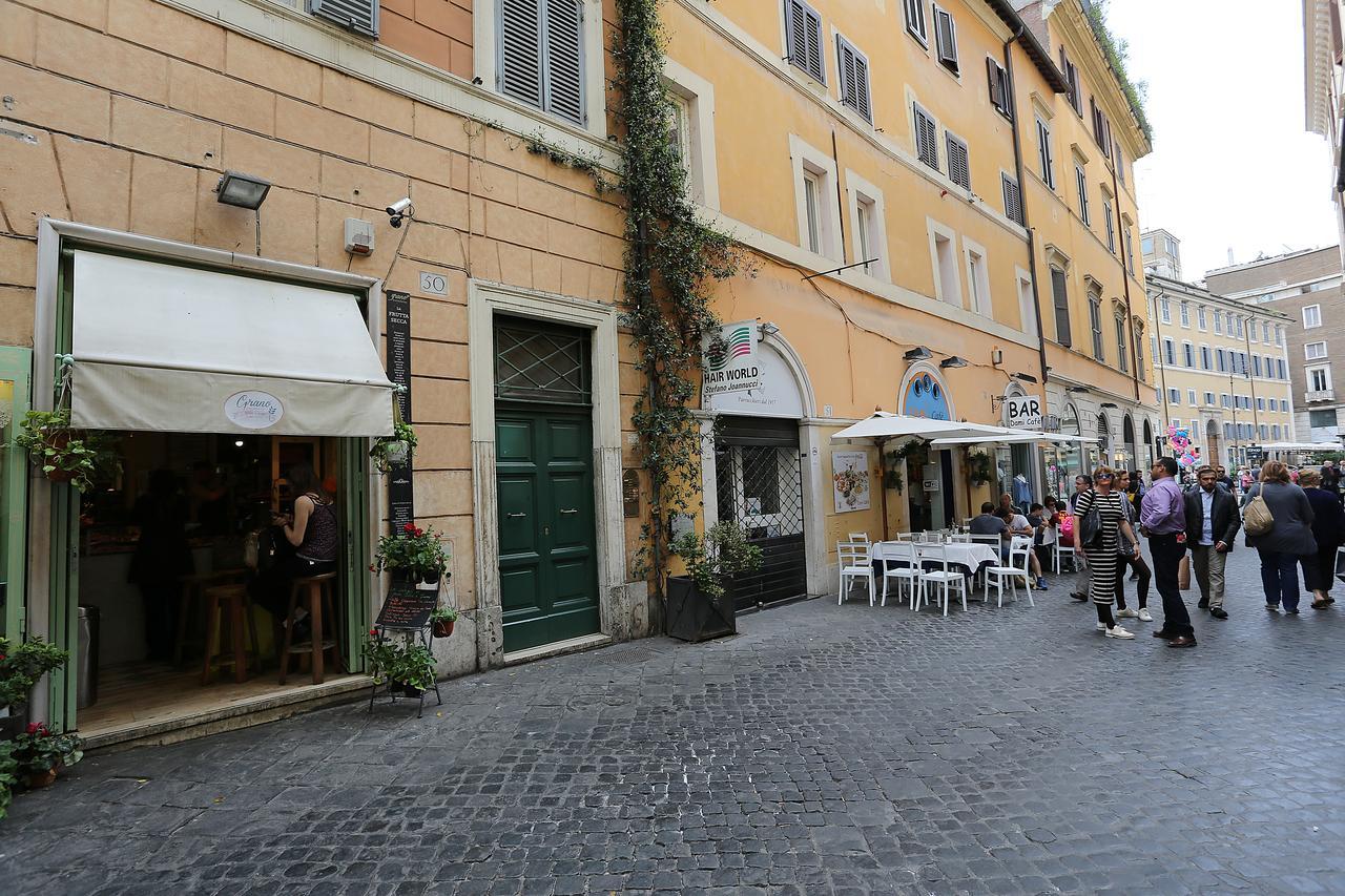 Bed and Breakfast Domus Croce à Rome Extérieur photo